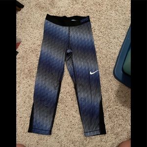 Nike Pro Capri Leggings